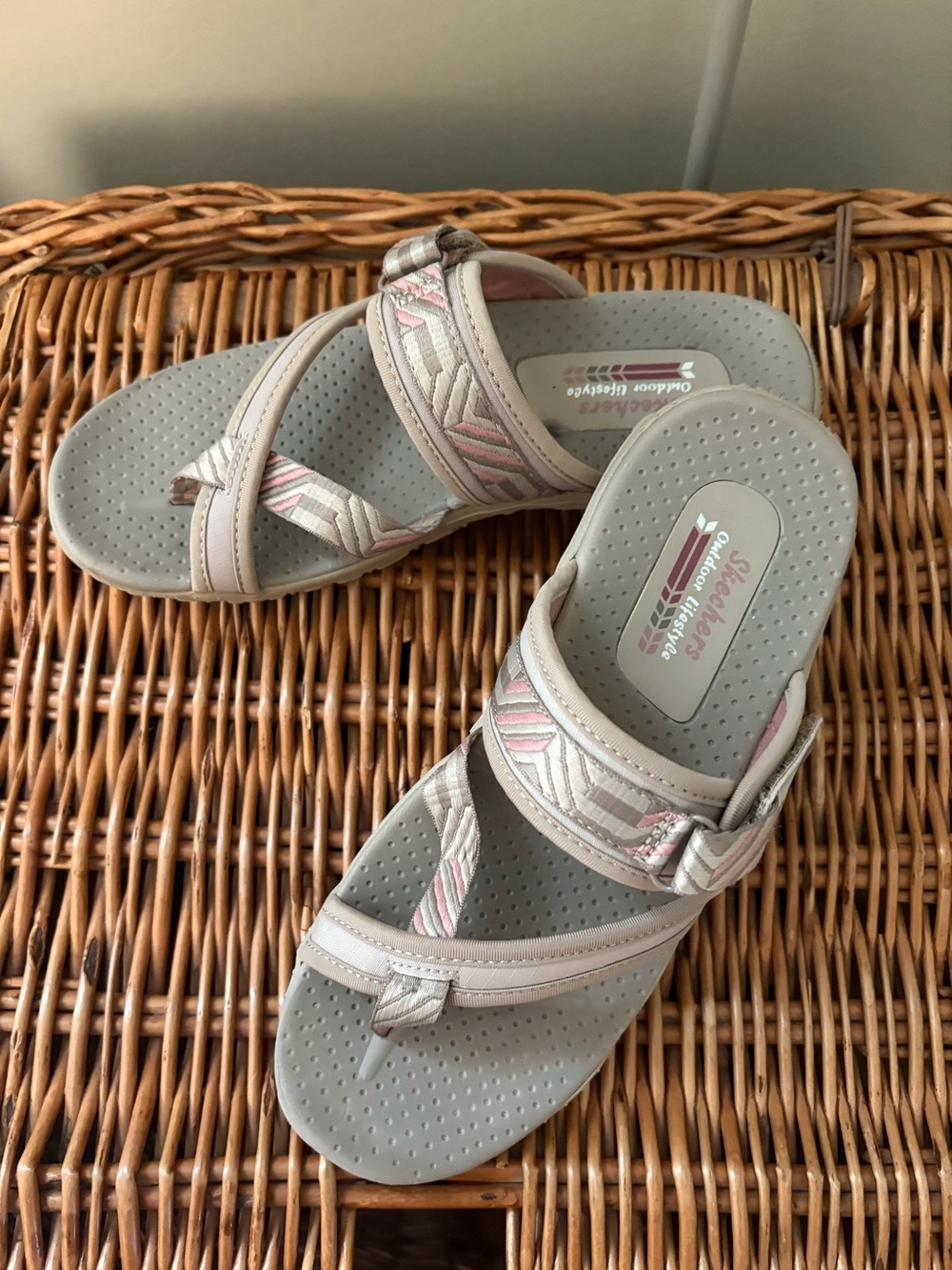 Skechers REGGAE-SUNSET Sandals Size 7